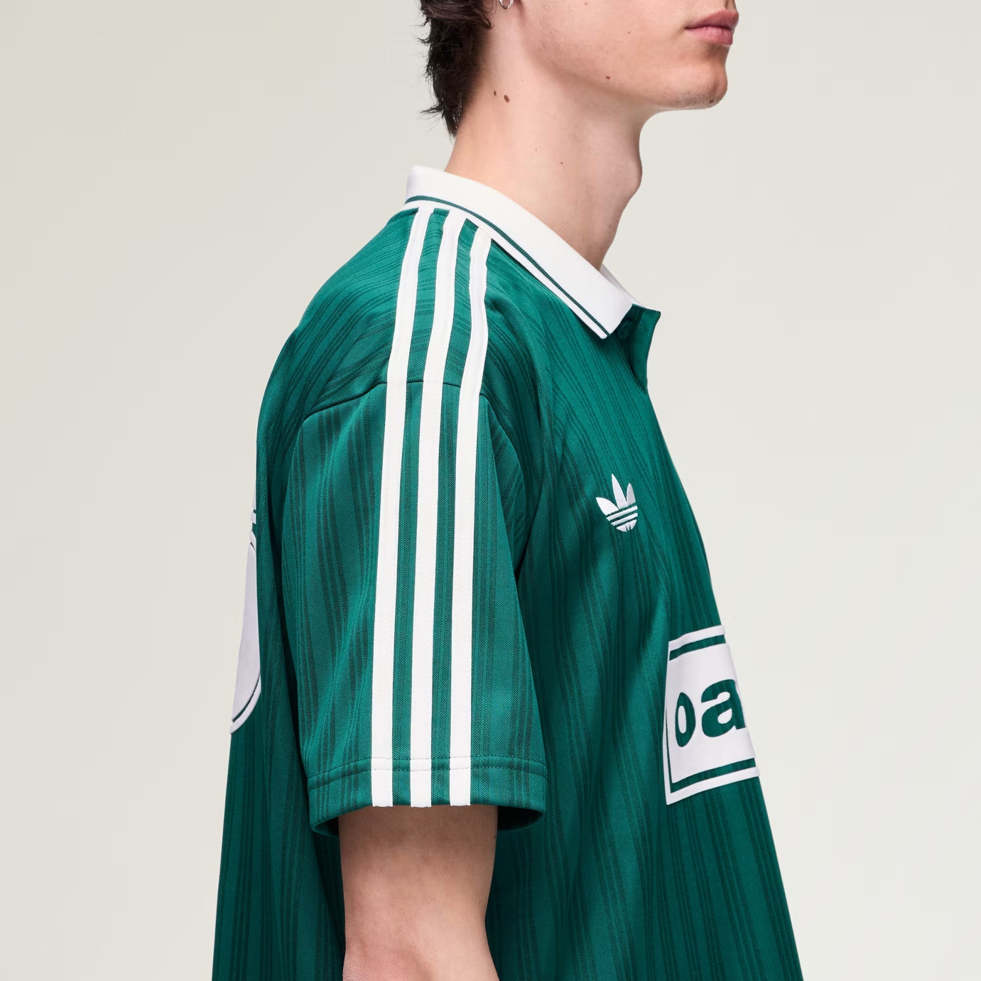 JERSEY TOUR DE TEJIDO JACQUARD