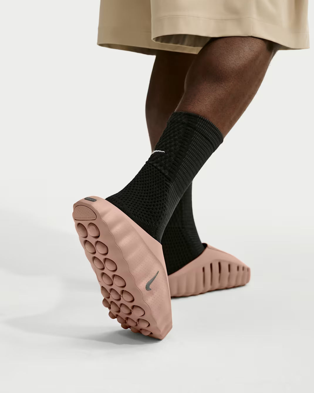 Nike Mind 001