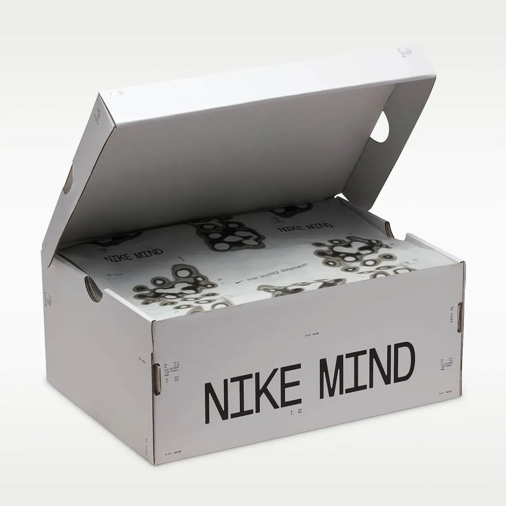 Nike Mind 001